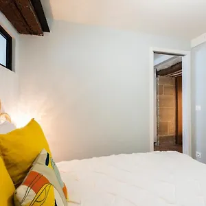 Appartement Charming - Marais Quarter - 6p - 2bdr - Center Of, Parijs